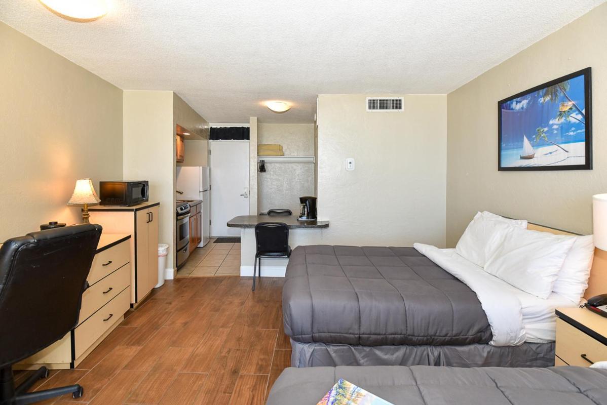 Cove Motel Oceanfront Daytona Beach Exterior photo