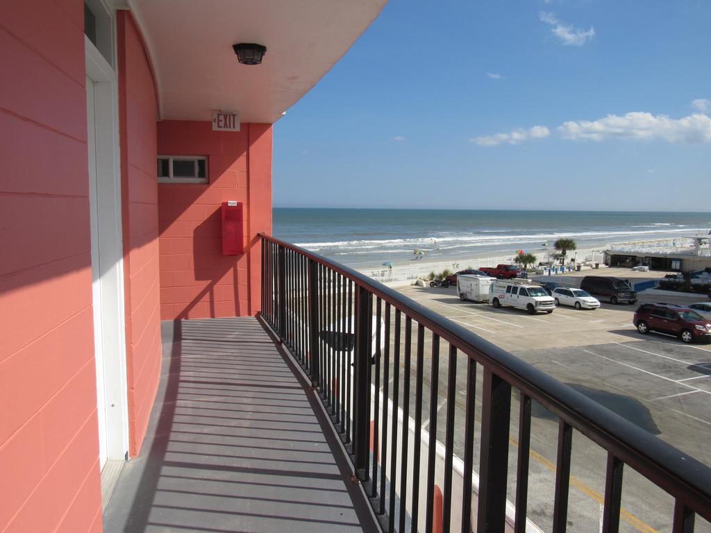 Cove Motel Oceanfront Daytona Beach Exterior photo